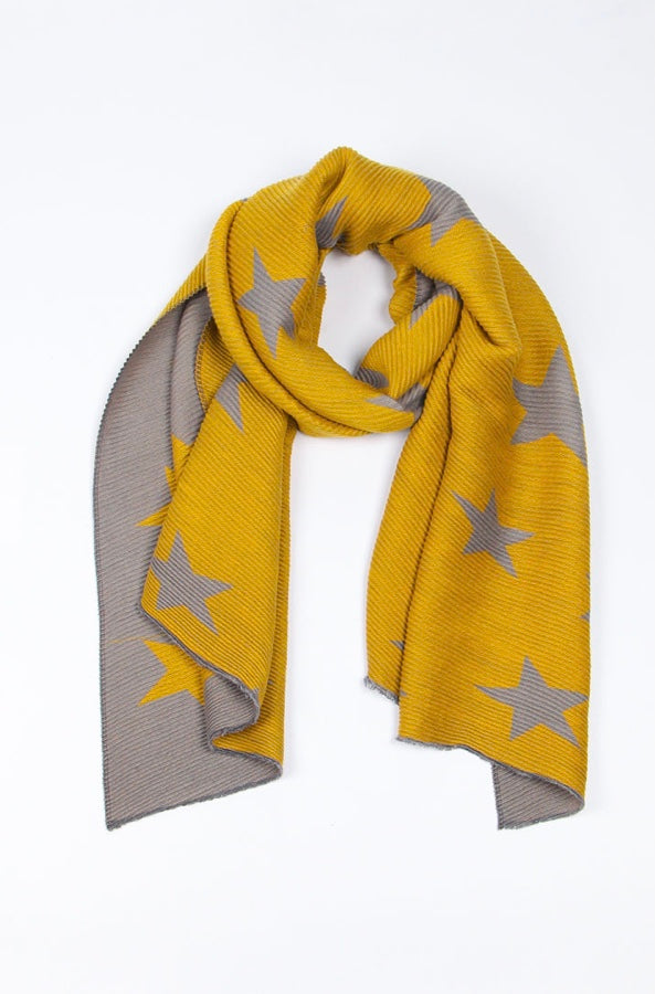 Reversible Grey and Mustard Star Scarf